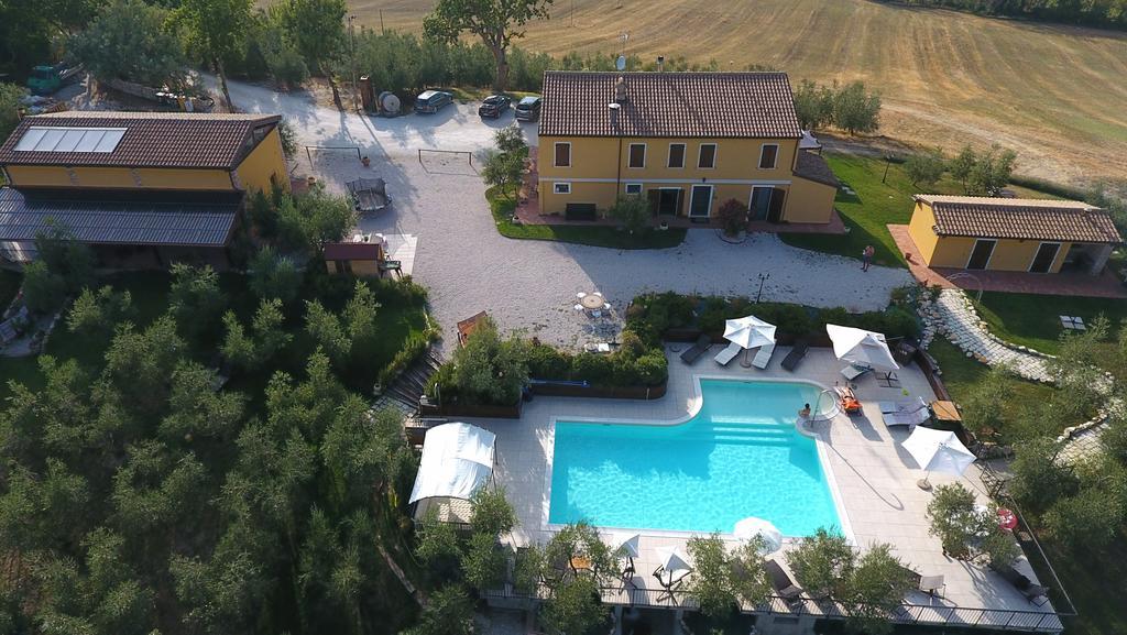 Agriturismo Tenuta Belvedere Villa Belvedere Ostrense Eksteriør bilde