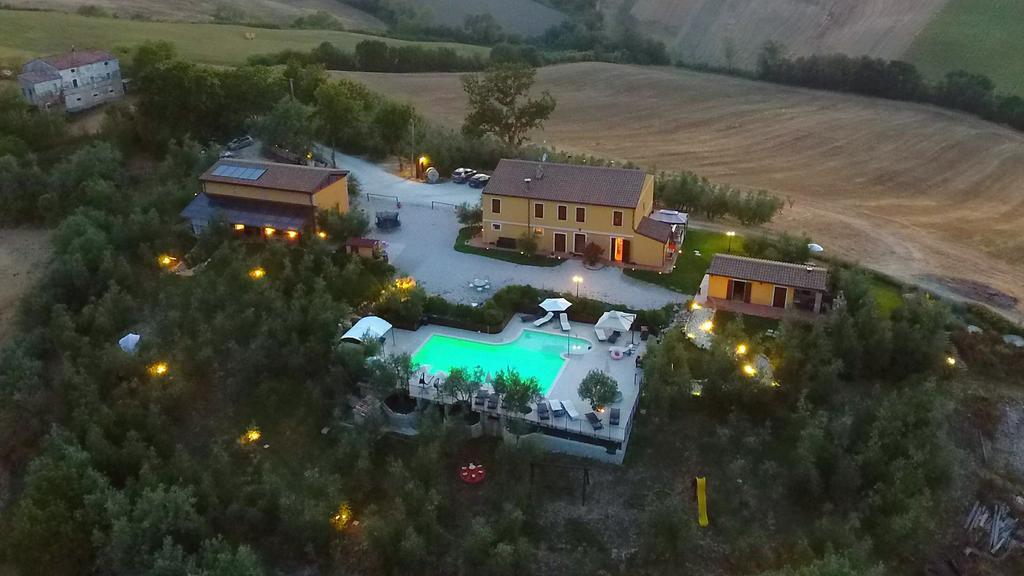 Agriturismo Tenuta Belvedere Villa Belvedere Ostrense Eksteriør bilde